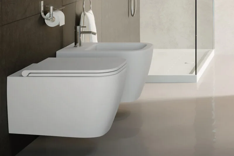 Bezrantowa miska wisząca WC Quadra No-Rim