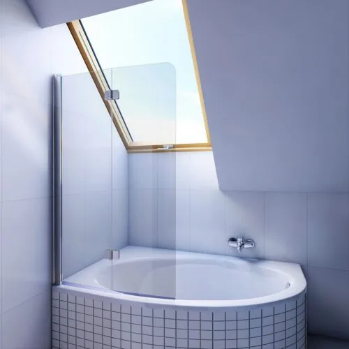 łazienka dużo światła parawan nawannowy